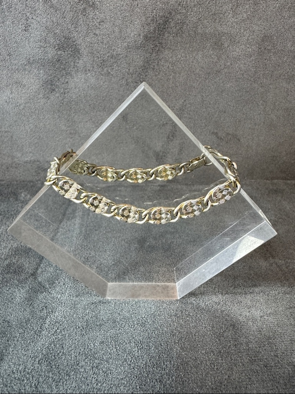 Silver Tone Sarah Cov Women's Chain Bracelet - Elegant Linked Design